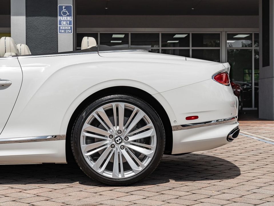 2022 Bentley Continental