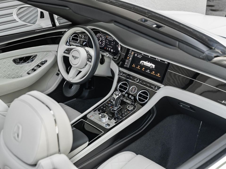 2022 Bentley Continental
