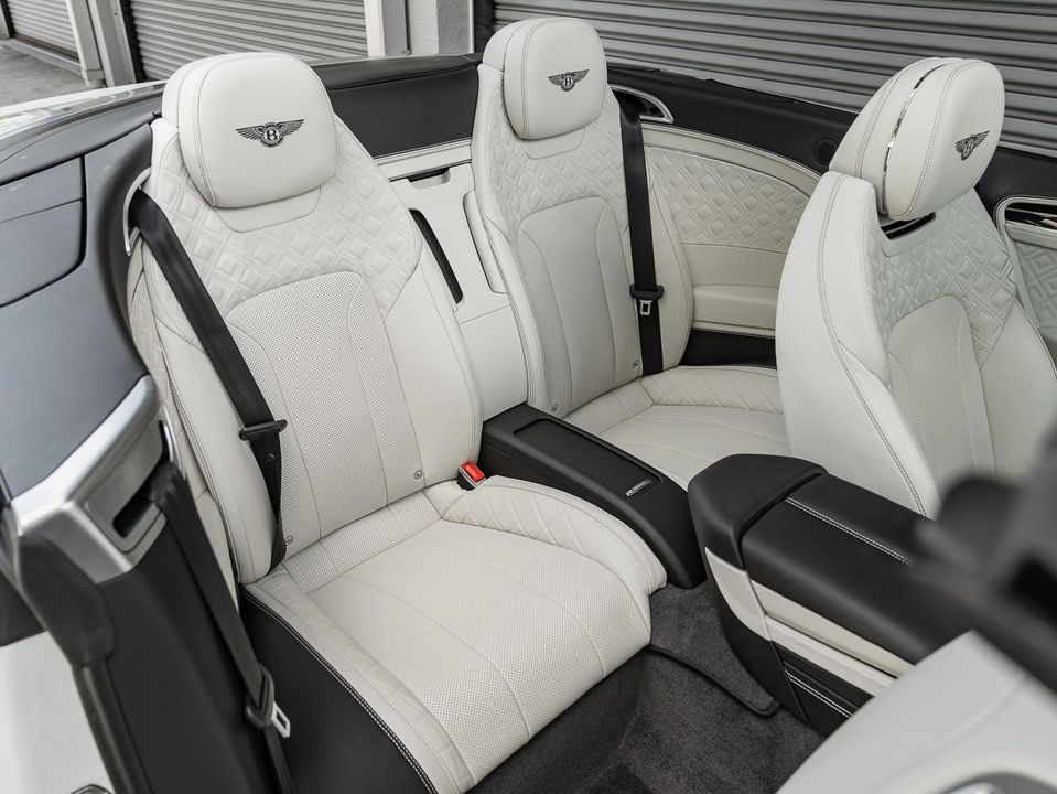 2022 Bentley Continental