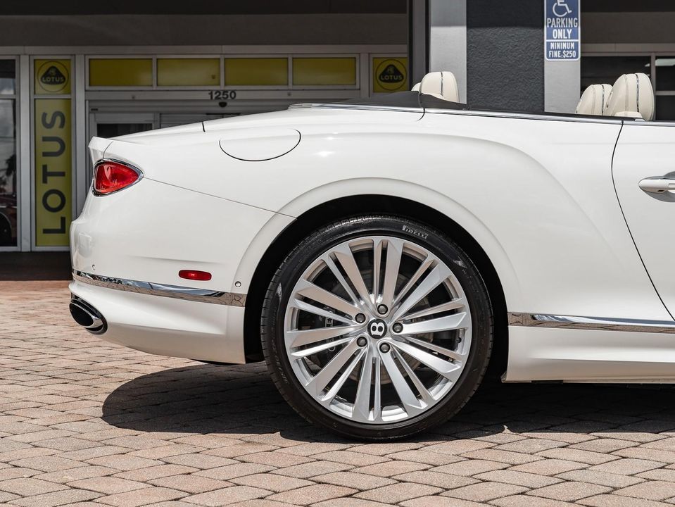 2022 Bentley Continental