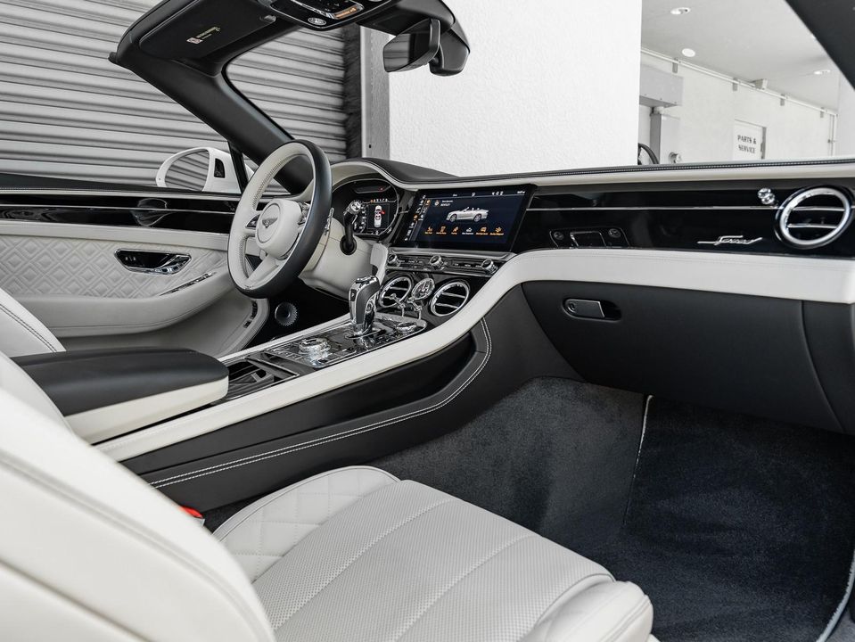 2022 Bentley Continental
