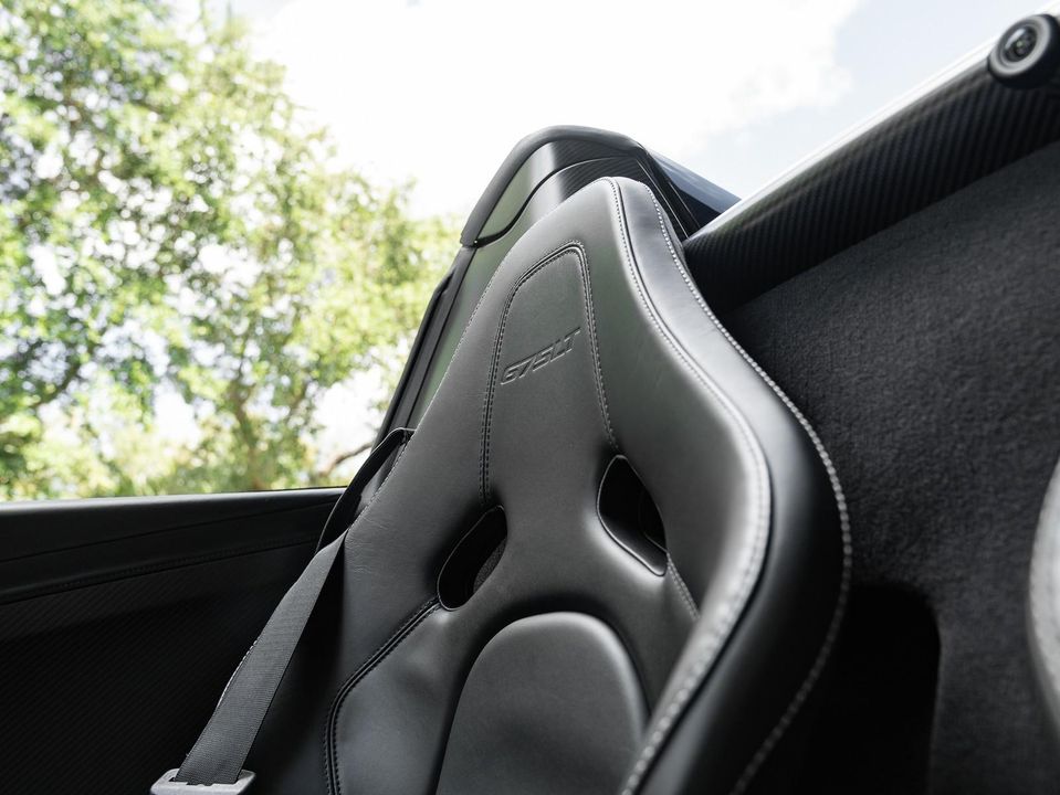 2016 McLaren 675LT
