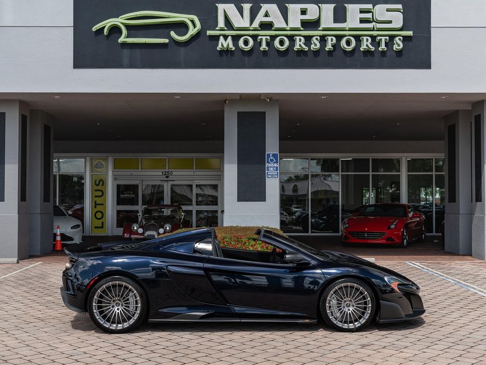 2016 McLaren 675LT