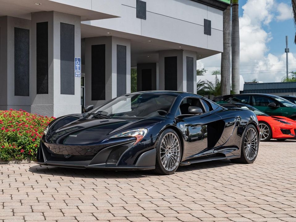 2016 McLaren 675LT