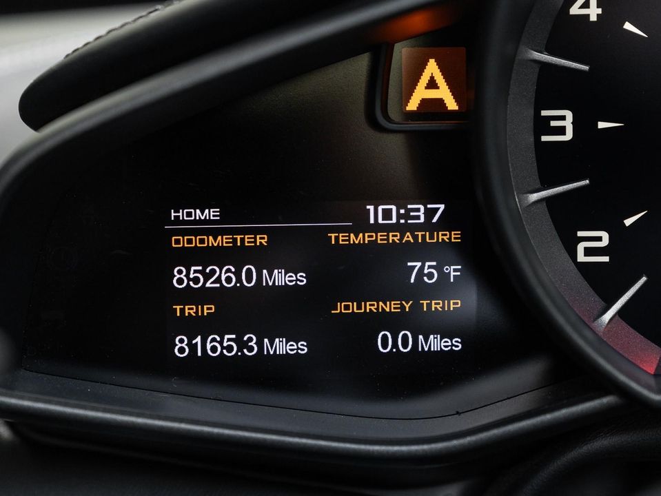 2016 McLaren 675LT
