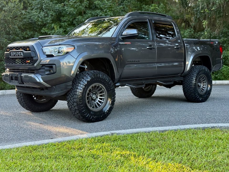 2016 Toyota Tacoma 4x4 TRD SPORT