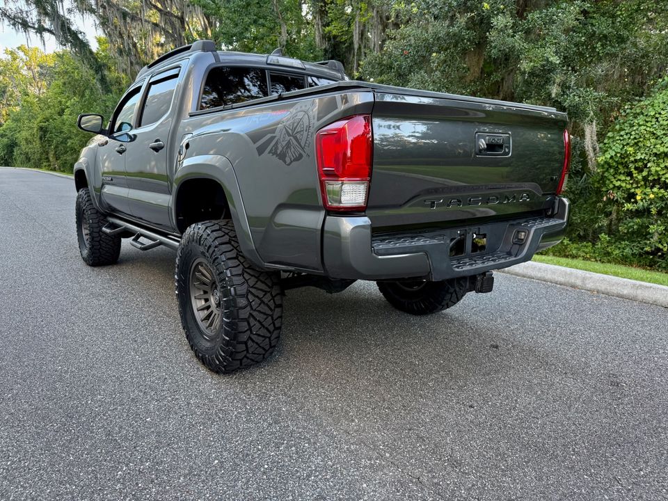 2016 Toyota Tacoma 4x4 TRD SPORT