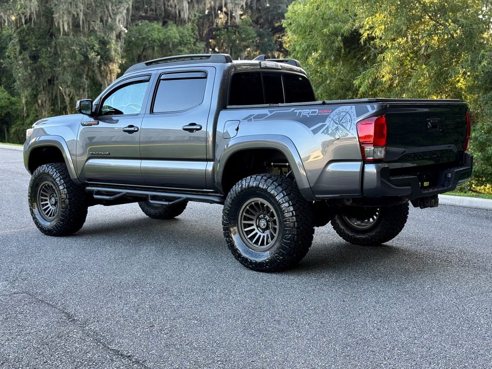 2016 Toyota Tacoma 4x4 TRD SPORT