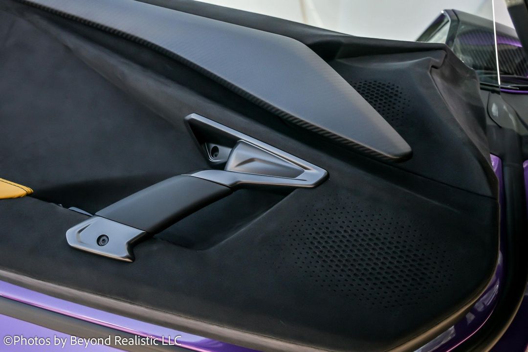 2025 Lamborghini Revuelto