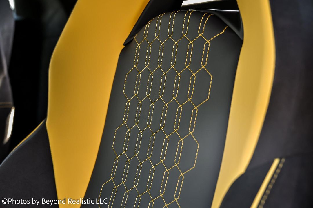 2025 Lamborghini Revuelto