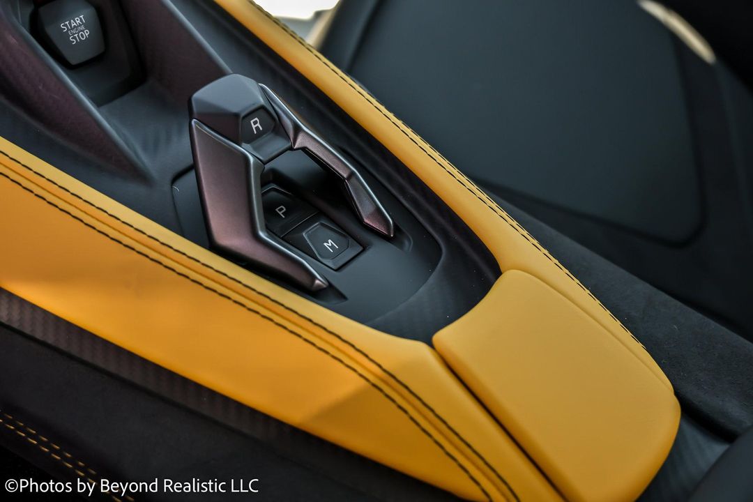 2025 Lamborghini Revuelto