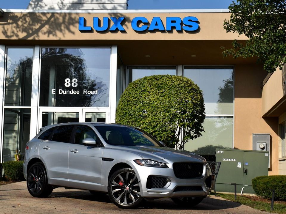 2017 Jaguar F-PACE