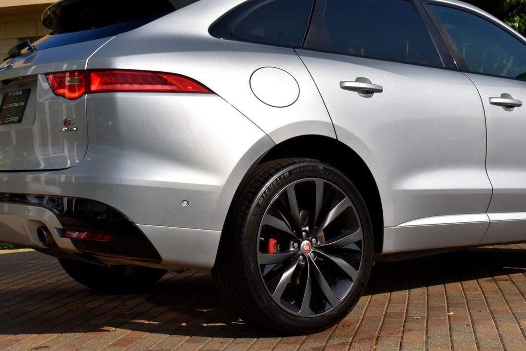 2017 Jaguar F-PACE