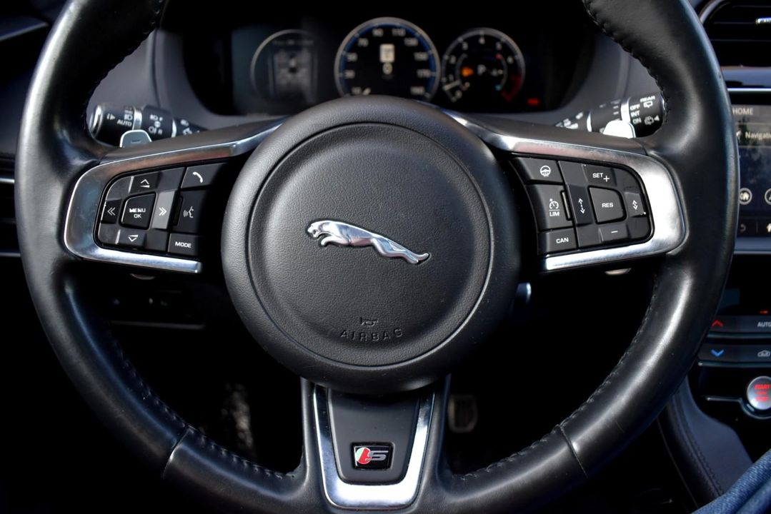 2017 Jaguar F-PACE