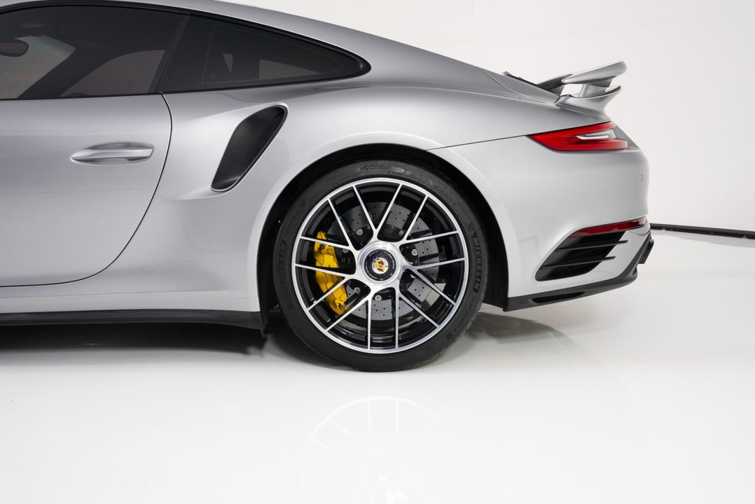 2017 Porsche 911