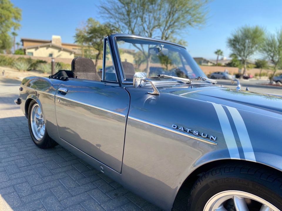 1969 Datsun 2000