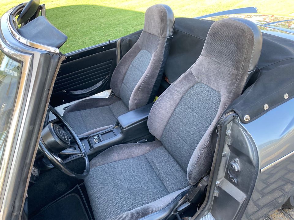 1969 Datsun 2000
