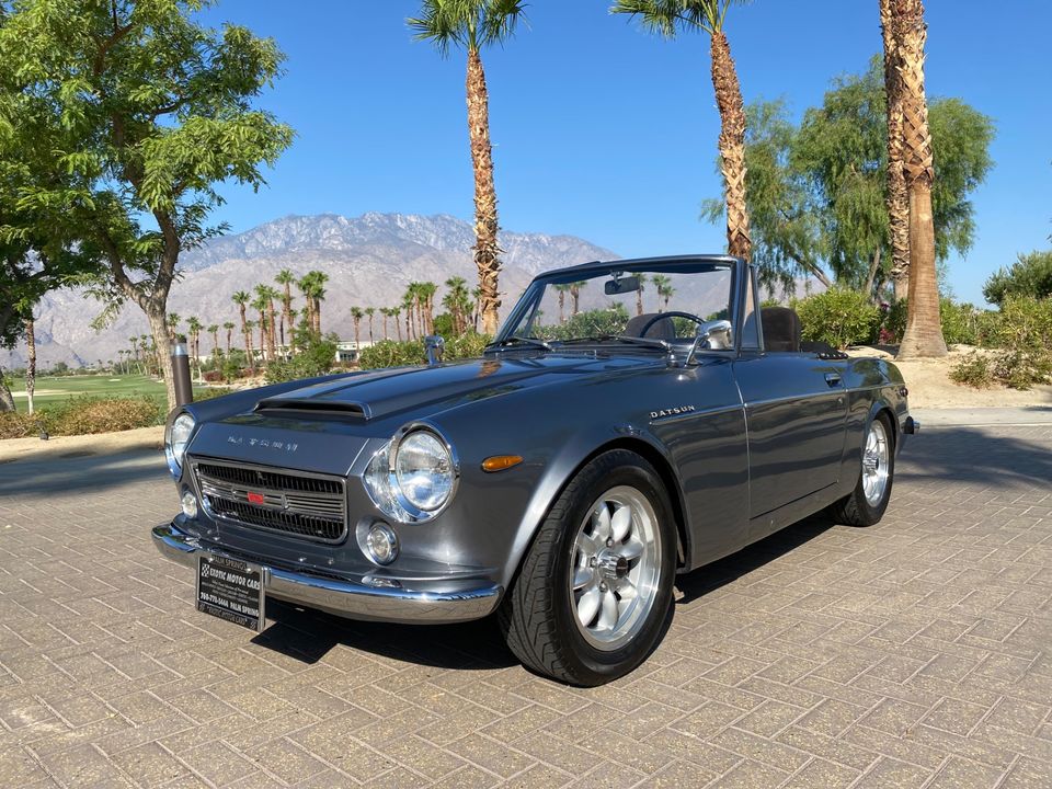 1969 Datsun 2000