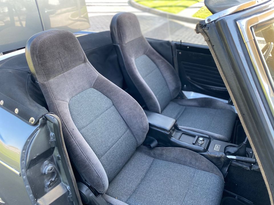 1969 Datsun 2000