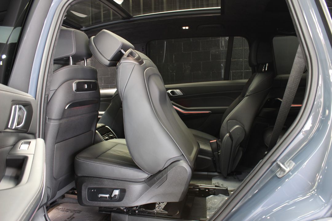 2024 BMW X7