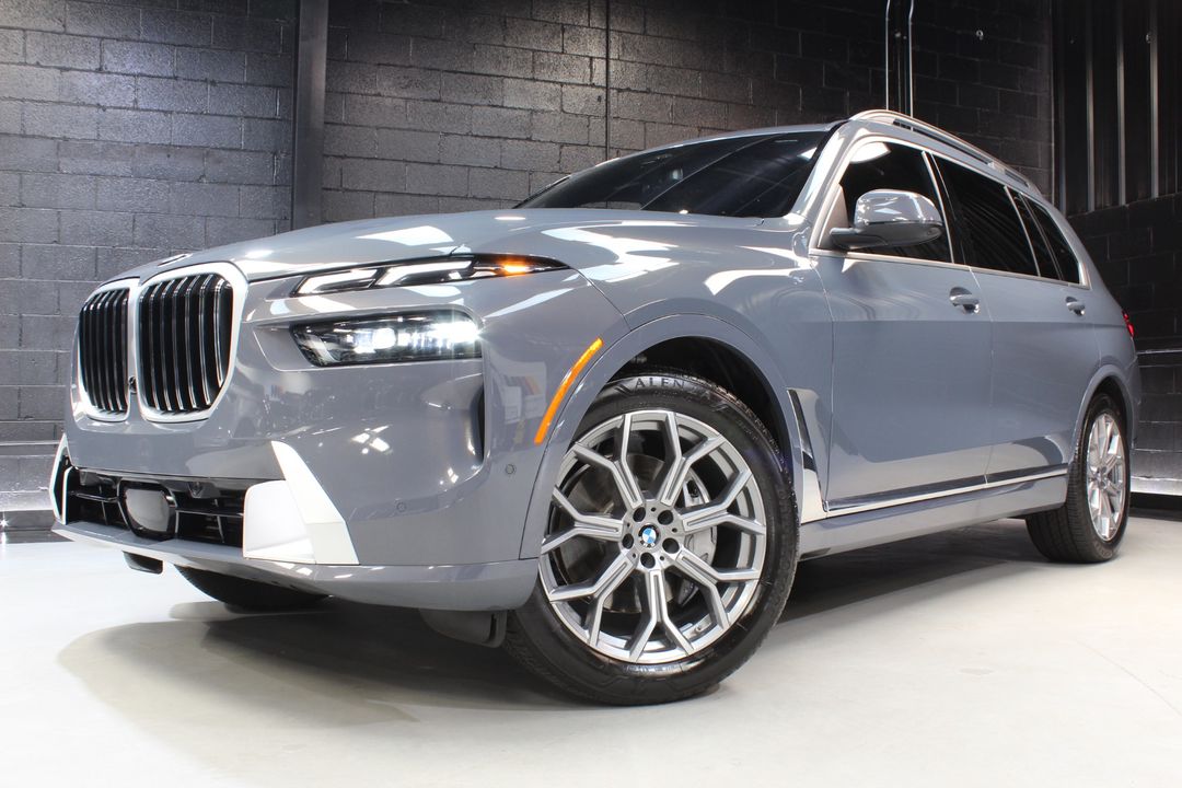 2024 BMW X7