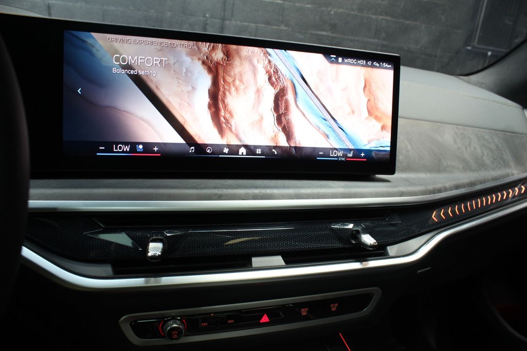 2024 BMW X7