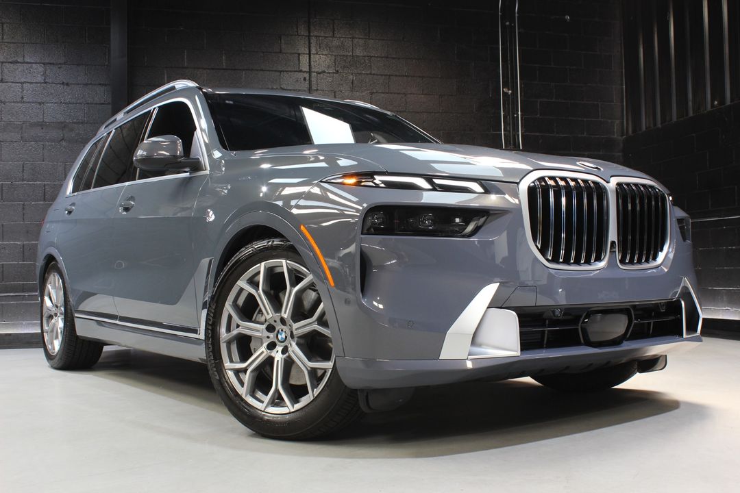 2024 BMW X7