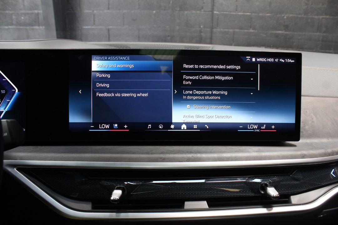 2024 BMW X7