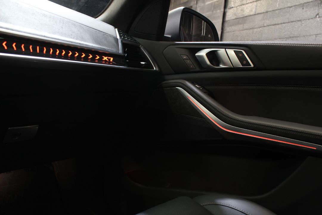 2024 BMW X7