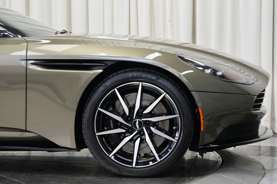 2018 Aston Martin DB11