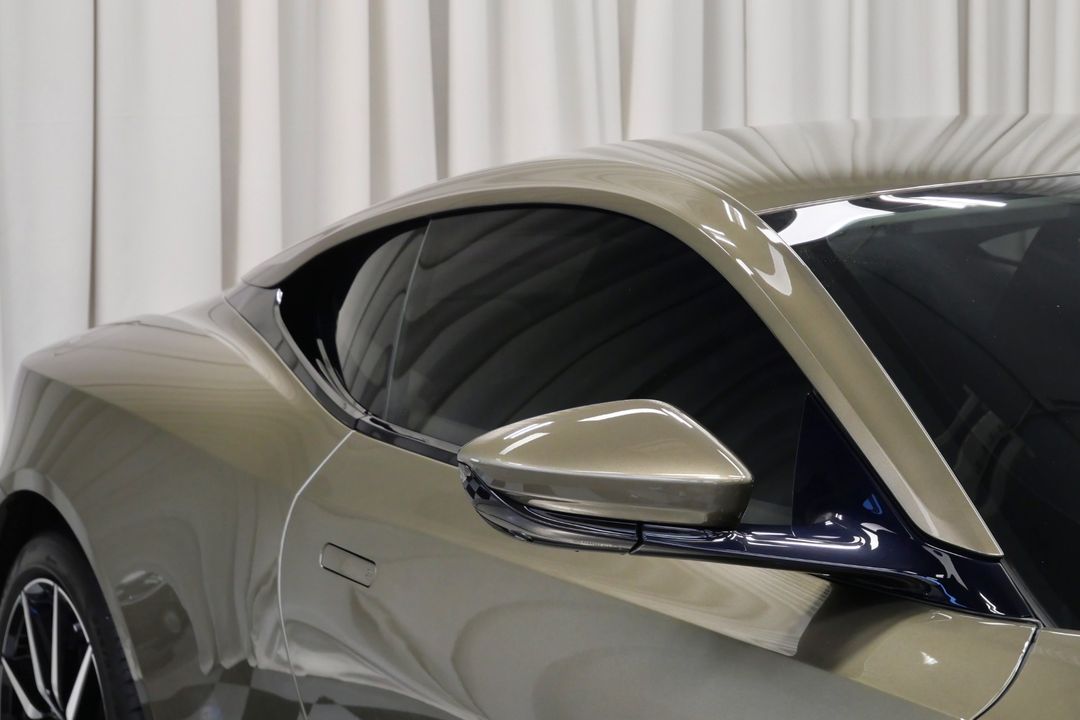 2018 Aston Martin DB11