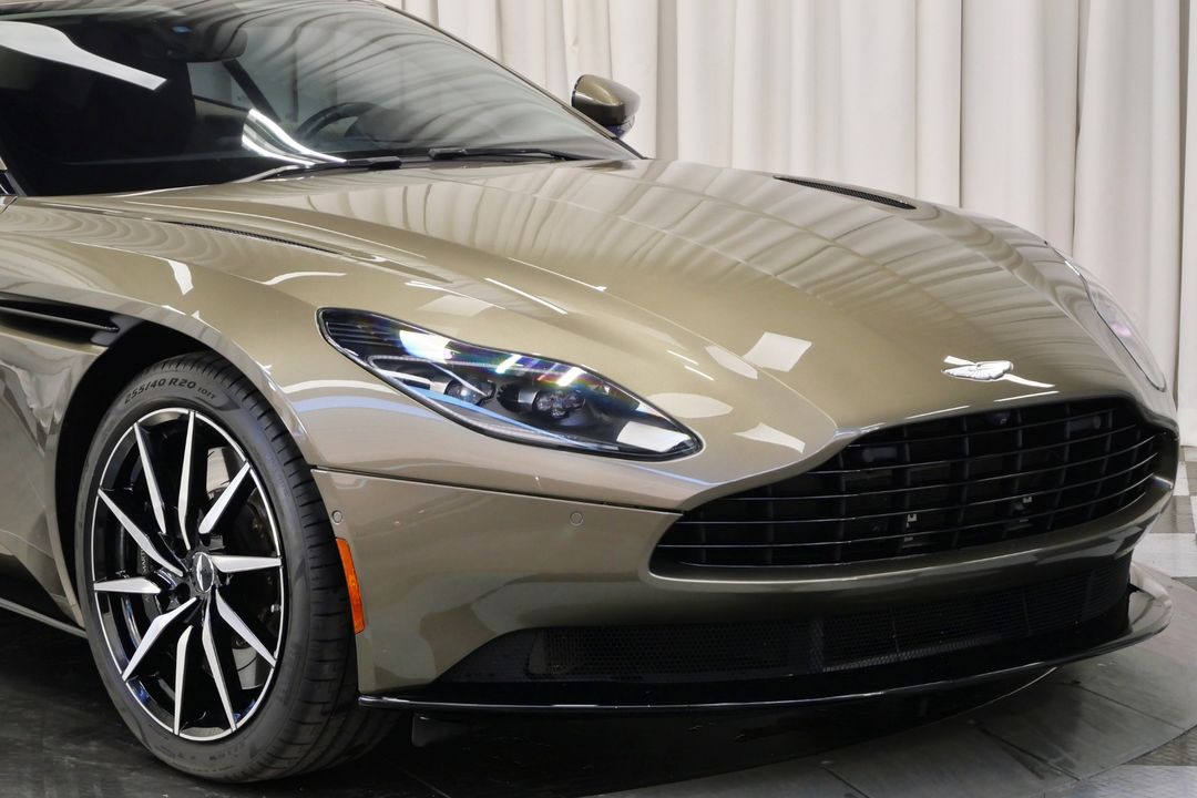 2018 Aston Martin DB11