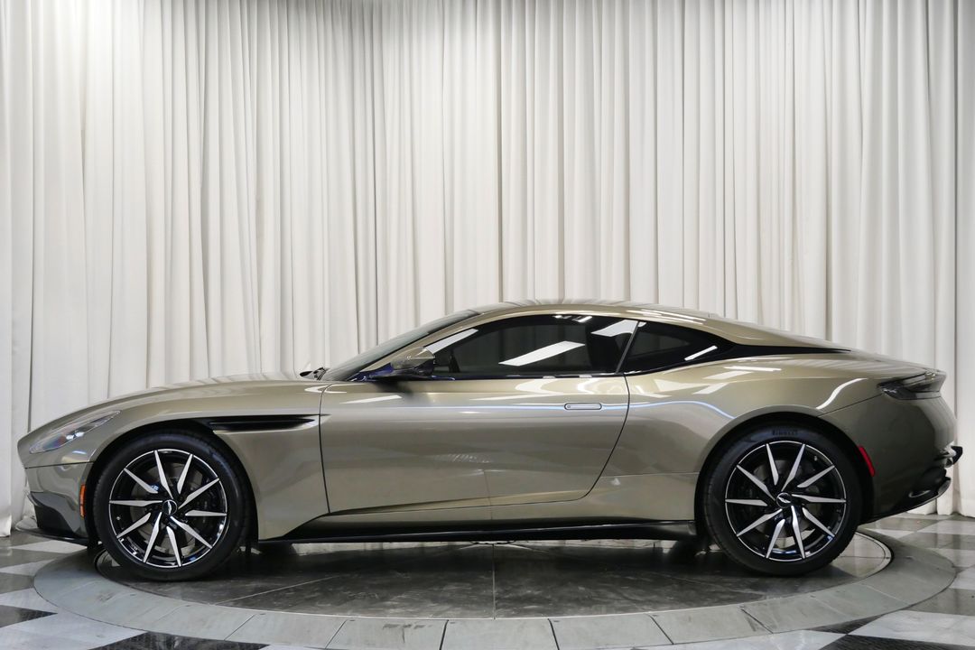 2018 Aston Martin DB11