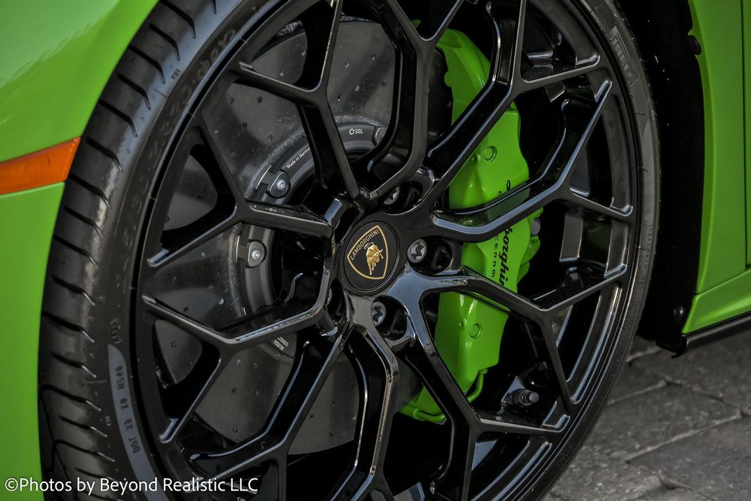 2024 Lamborghini Huracan EVO