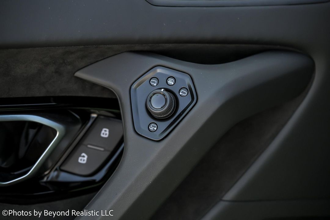 2024 Lamborghini Huracan EVO