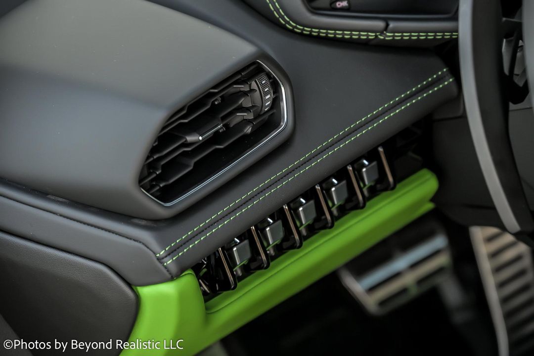 2024 Lamborghini Huracan EVO