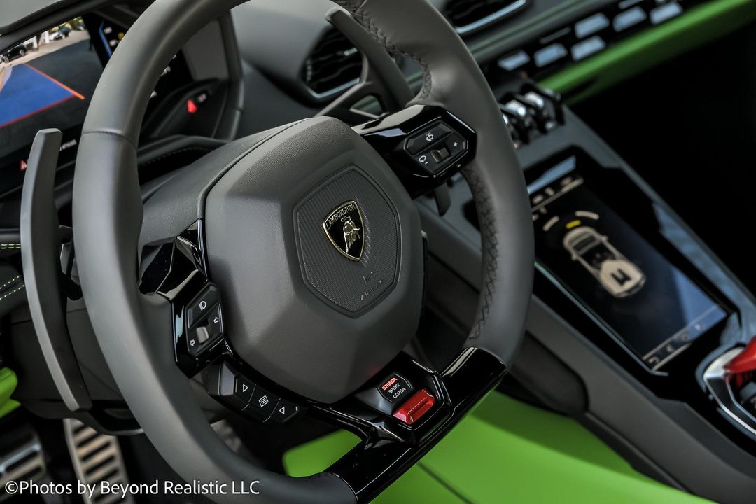 2024 Lamborghini Huracan EVO
