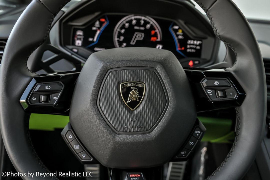 2024 Lamborghini Huracan EVO