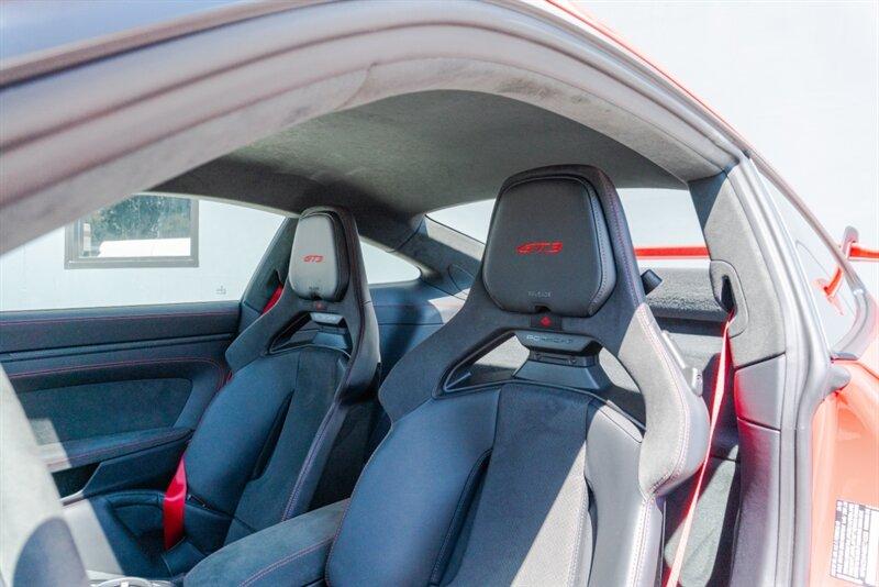 2025 Porsche 911