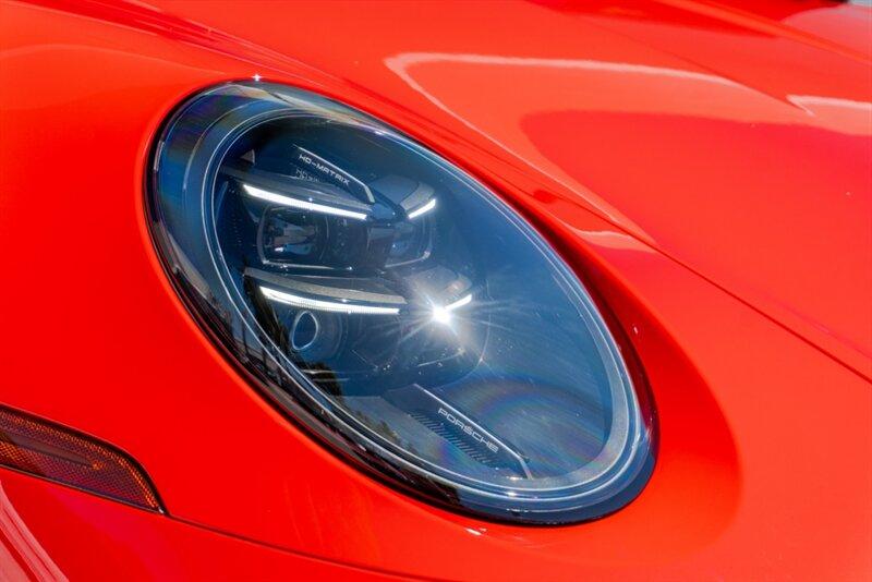 2025 Porsche 911