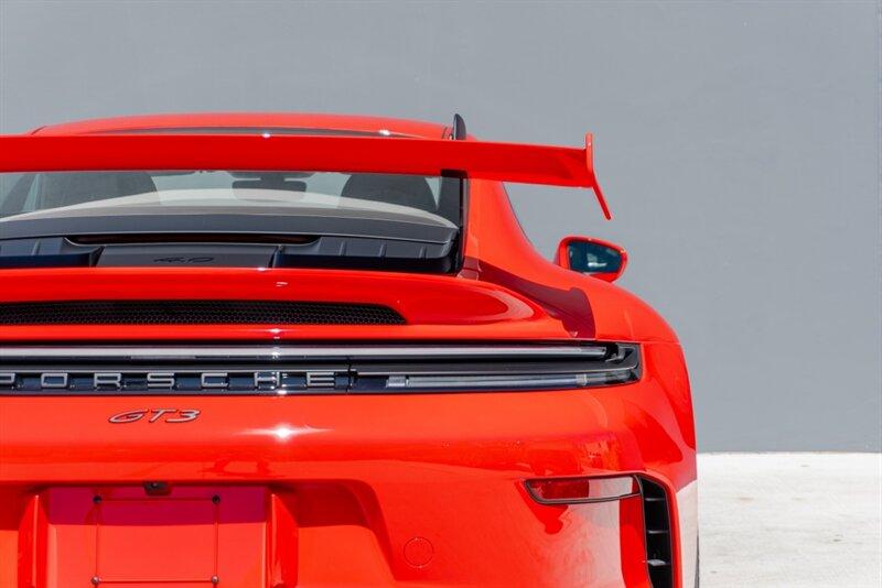 2025 Porsche 911