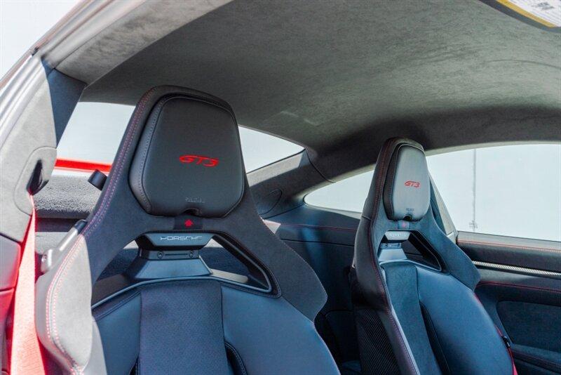 2025 Porsche 911
