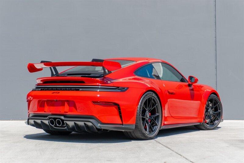 2025 Porsche 911