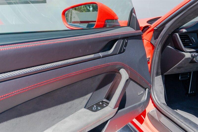 2025 Porsche 911