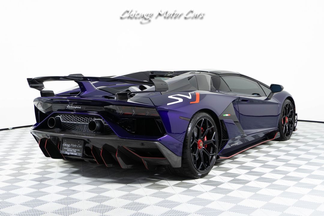 2021 Lamborghini Aventador