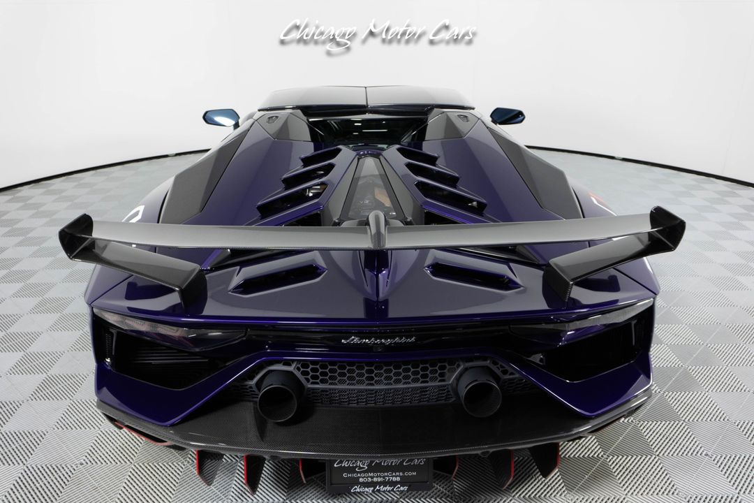 2021 Lamborghini Aventador