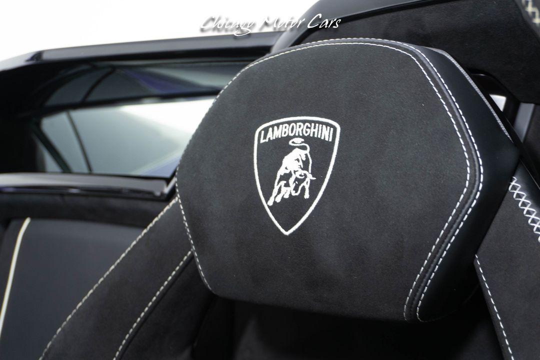 2021 Lamborghini Aventador