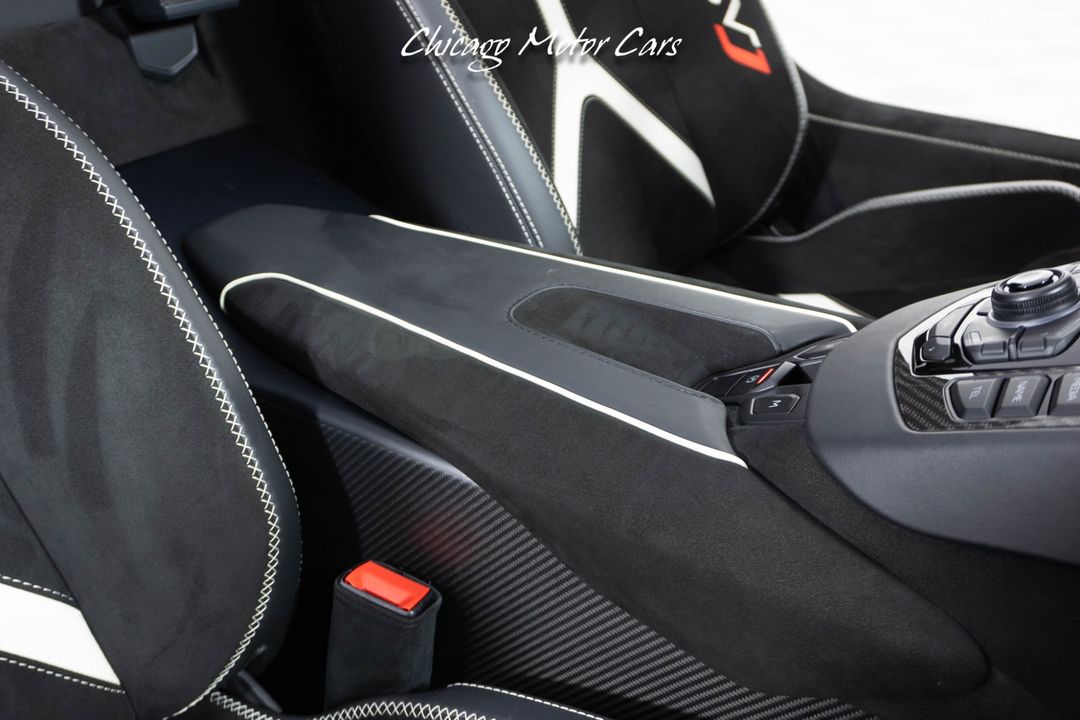2021 Lamborghini Aventador