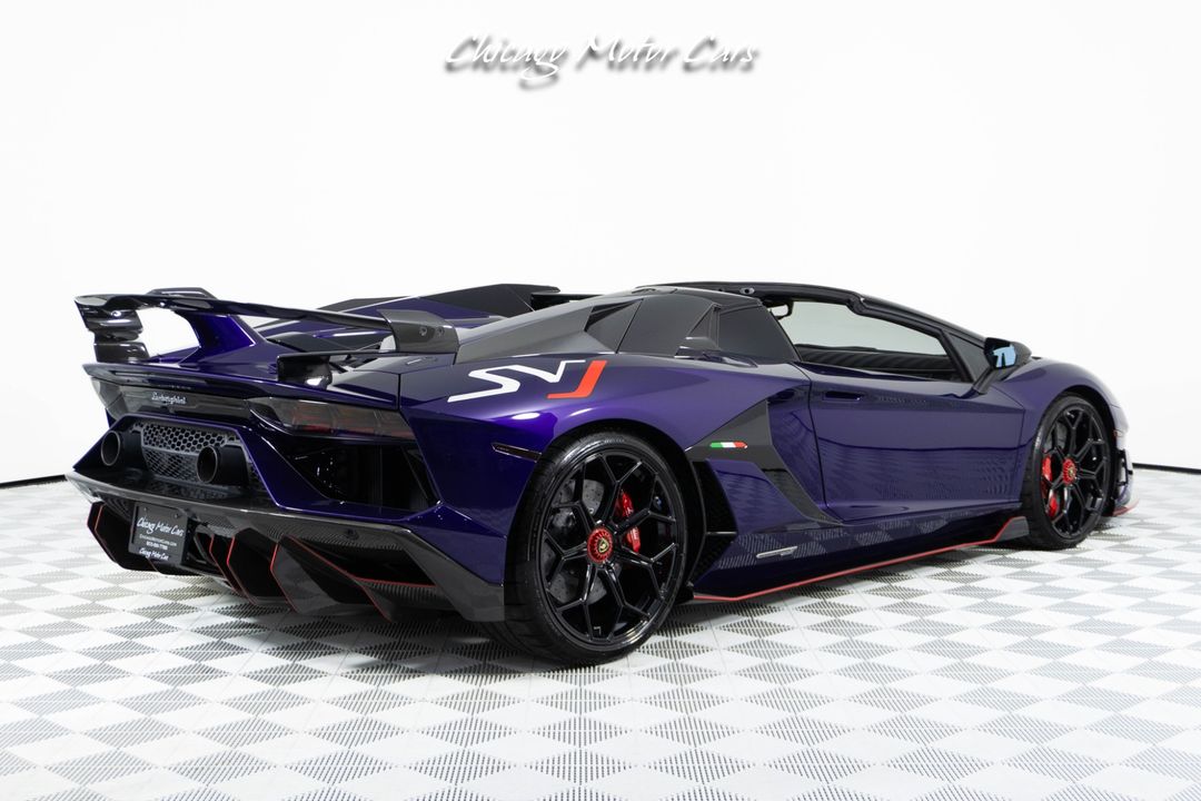 2021 Lamborghini Aventador