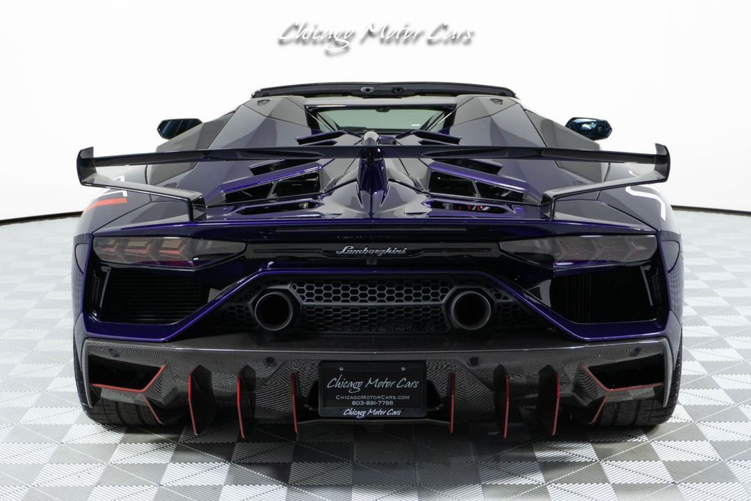 2021 Lamborghini Aventador
